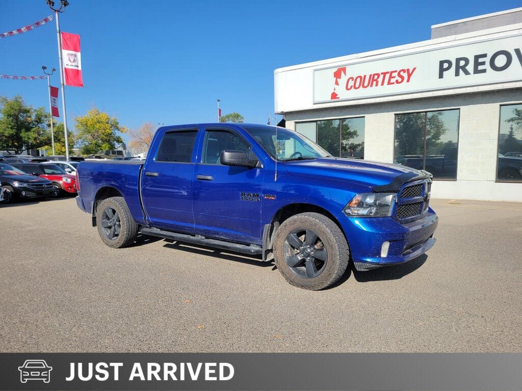 2018 RAM 1500 Express Crew Cab 4WD