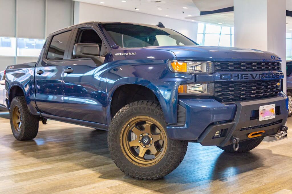 2022 Chevrolet Silverado 1500 Custom Crew Cab 4WD