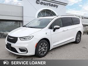 Chrysler Pacifica Hybrid Pinnacle FWD
