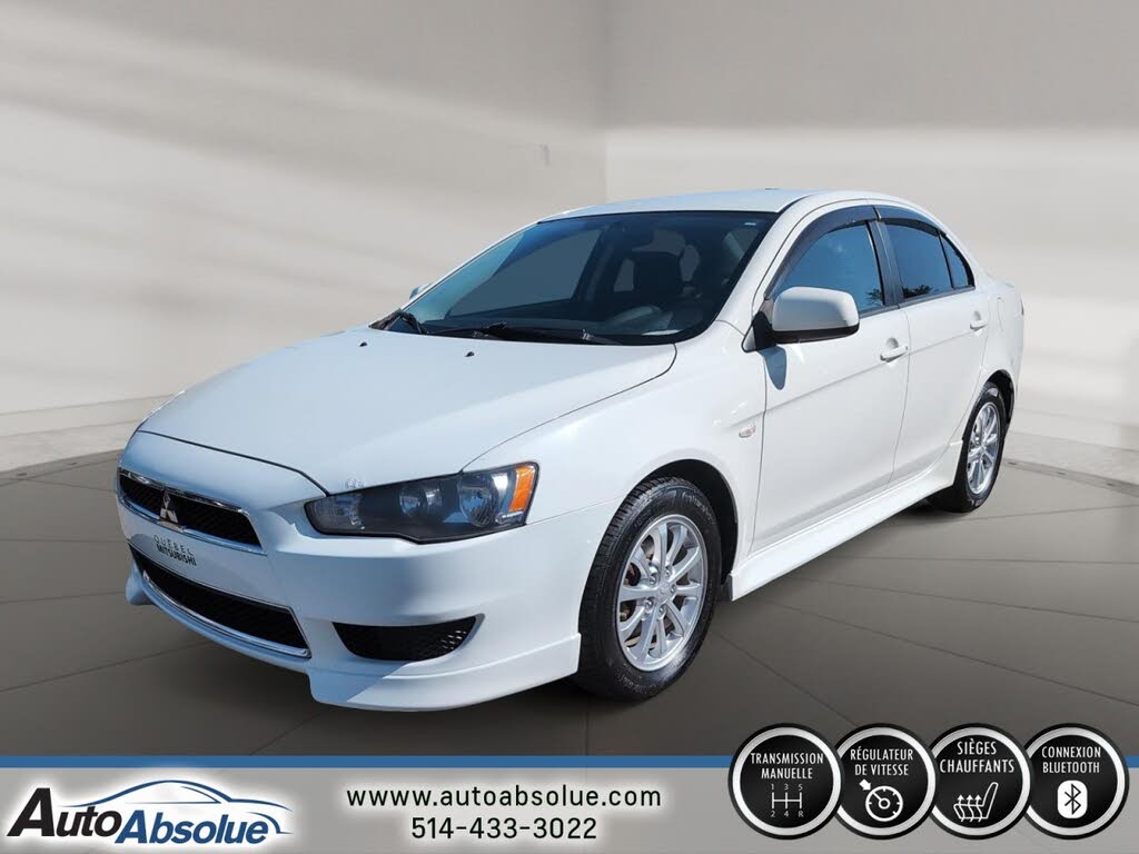 Mitsubishi Lancer SE FWD 2012