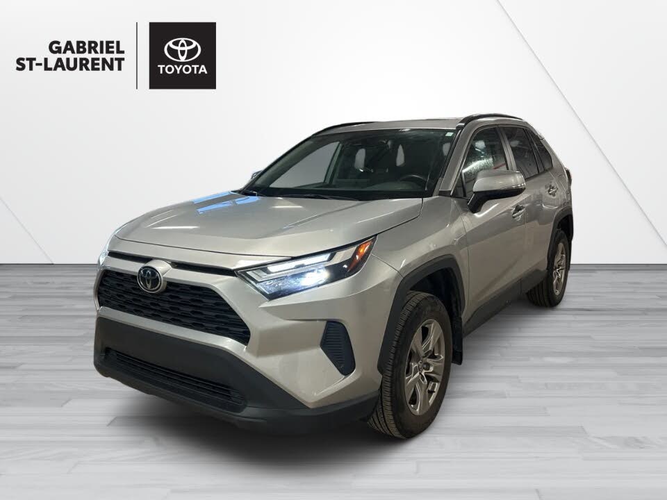 Toyota RAV4 XLE AWD 2022