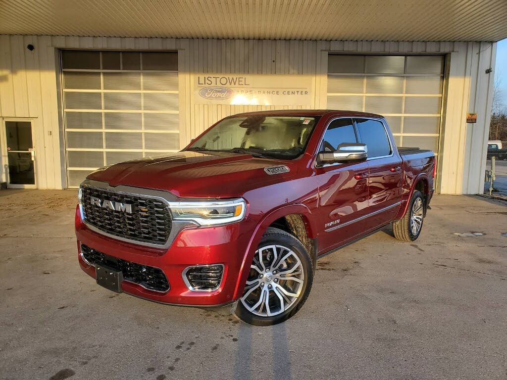 2025 RAM 1500 Tungsten Crew Cab 4WD