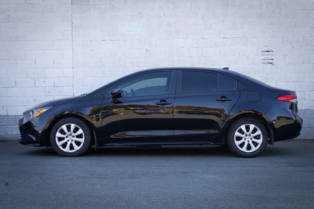 2024 Toyota Corolla LE FWD