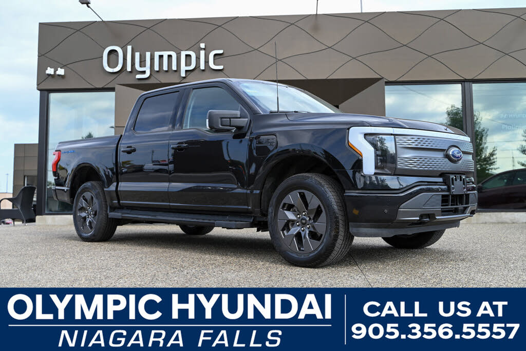 Ford F-150 Lightning XLT SuperCrew AWD 2023