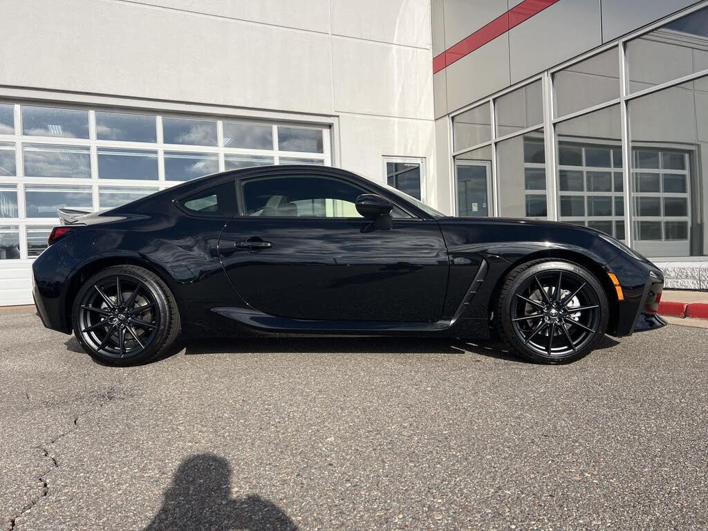 2025 Toyota GR86 Premium RWD