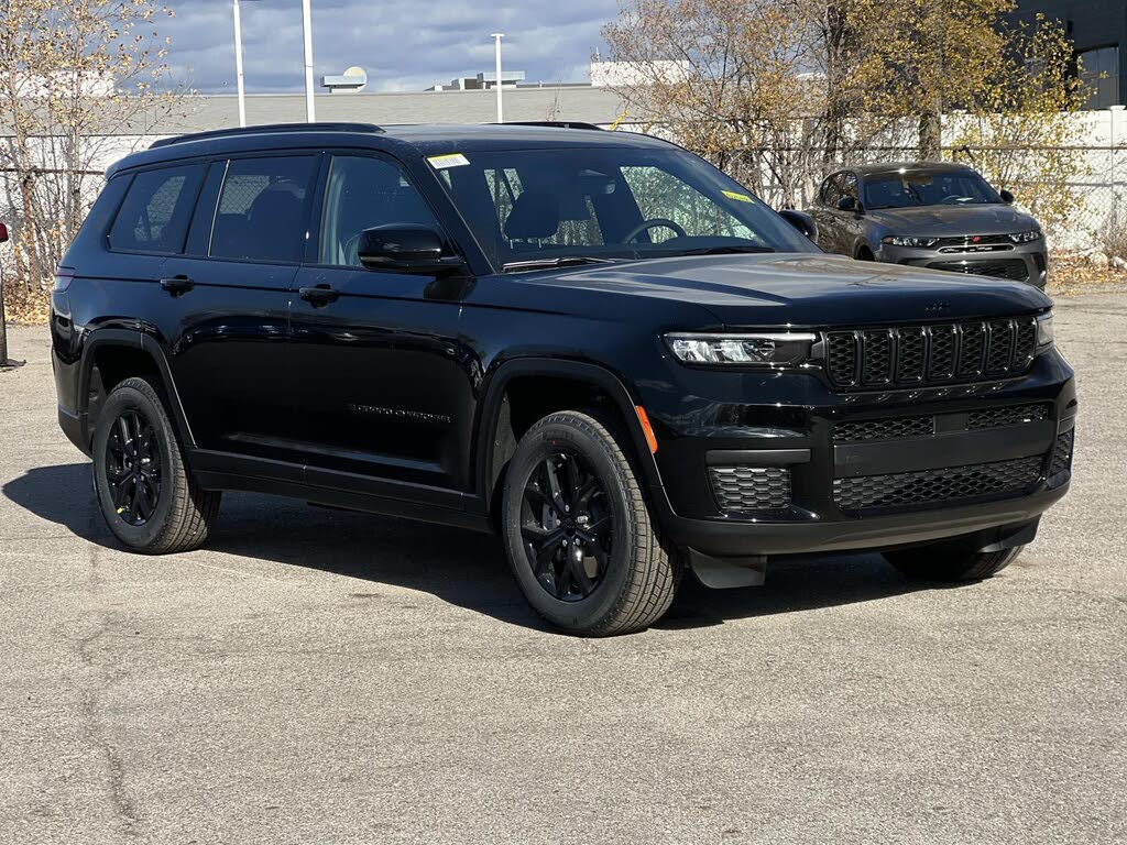2025 Jeep Grand Cherokee L Altitude X 4WD