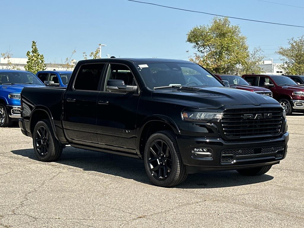 2026 RAM 1500 Laramie Crew Cab 4WD