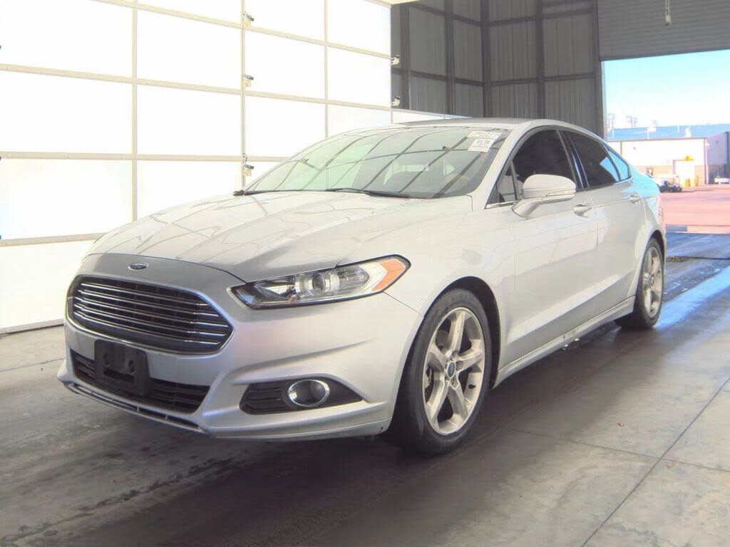 2015 Ford Fusion SE