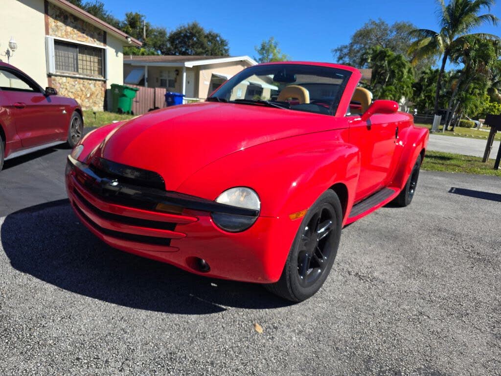 2005 Chevrolet SSR LS RWD
