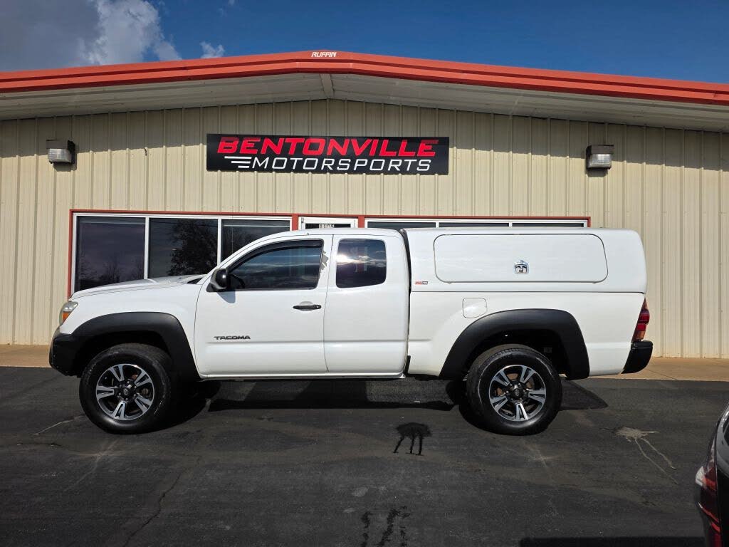 2014 Toyota Tacoma PreRunner Access Cab SB