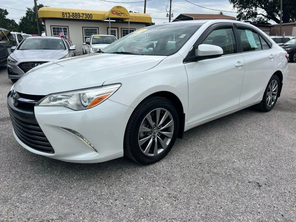 2016 Toyota Camry XLE