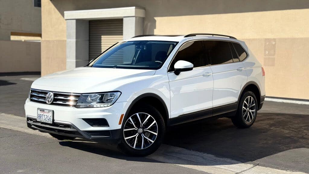 2020 Volkswagen Tiguan SE FWD