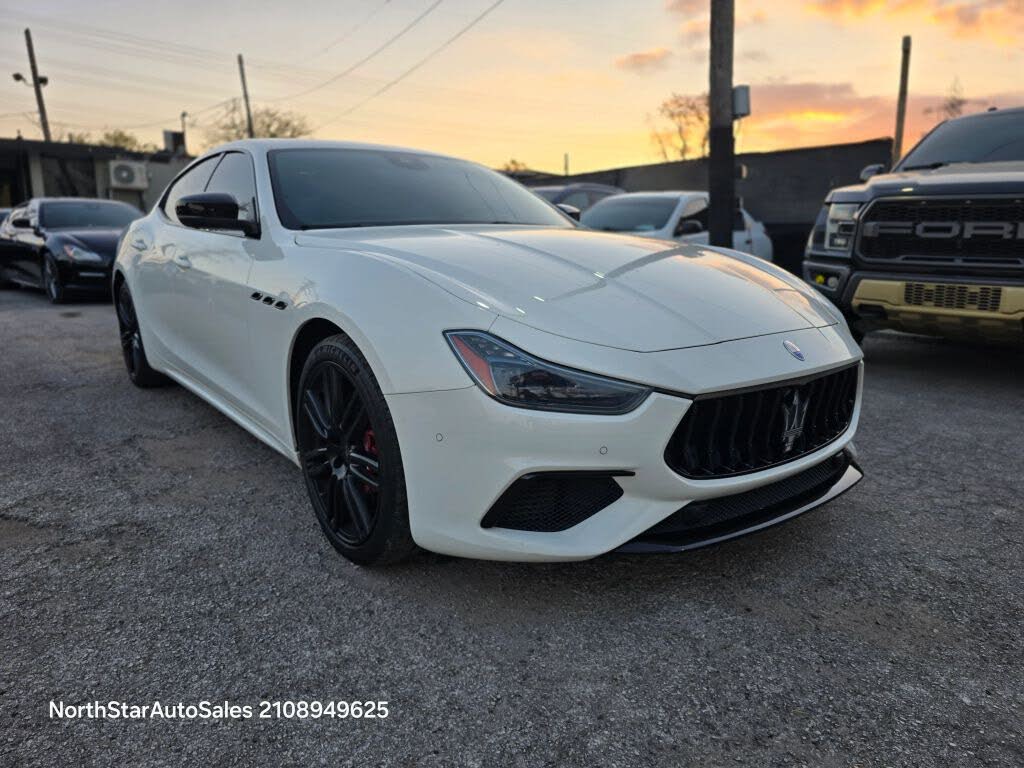 2021 Maserati Ghibli RWD