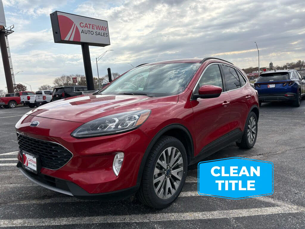 2022 Ford Escape Titanium AWD