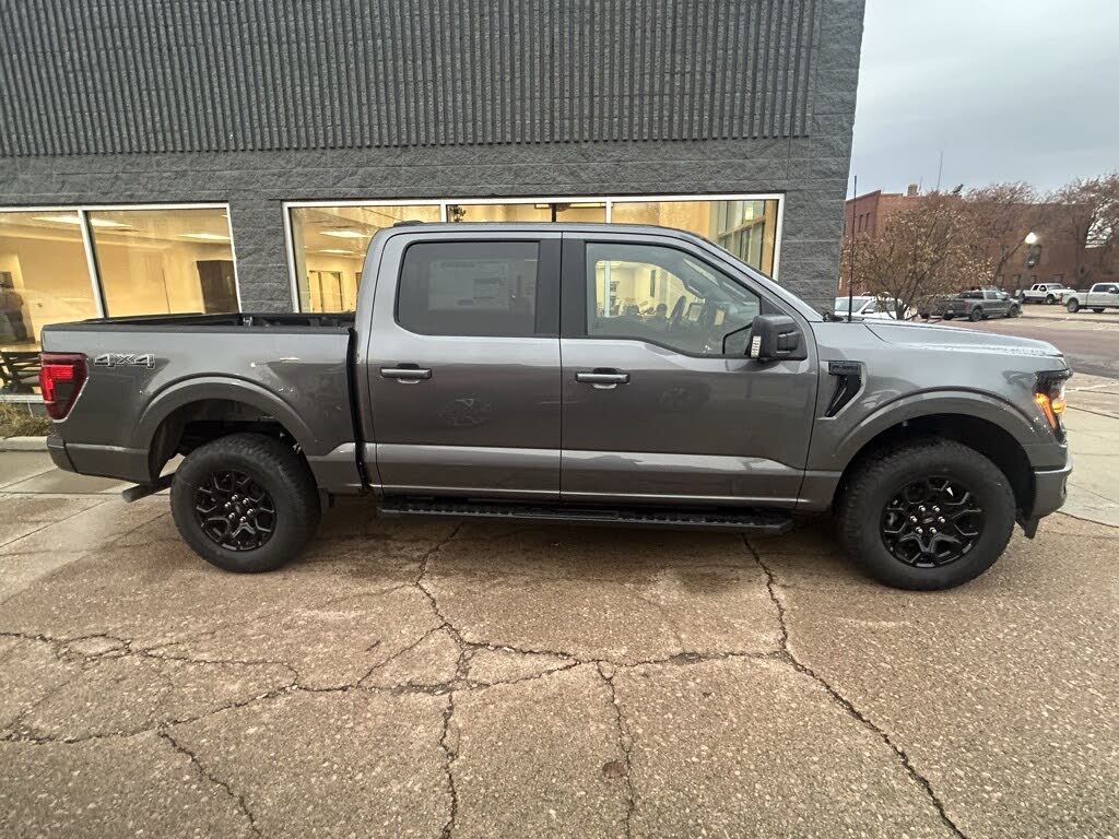 2025 Ford F-150 XLT SuperCrew 4WD