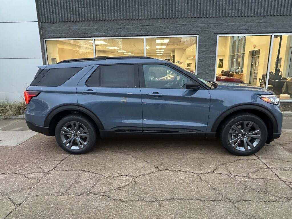 2026 Ford Explorer Active AWD