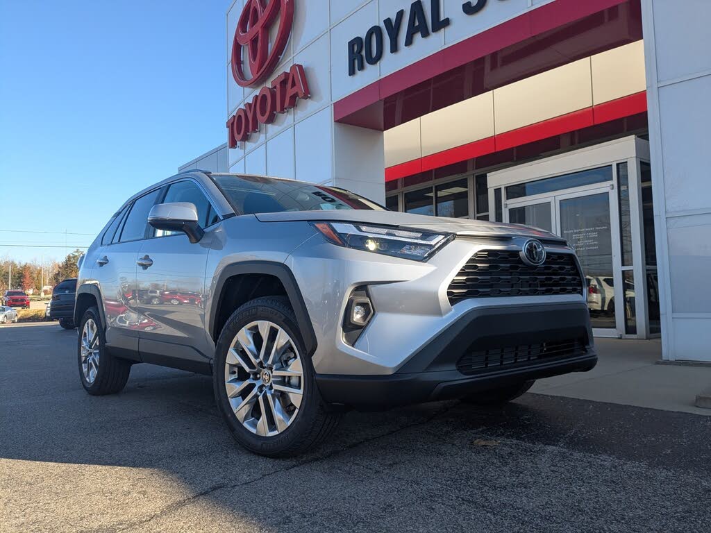 2025 Toyota RAV4 XLE Premium AWD
