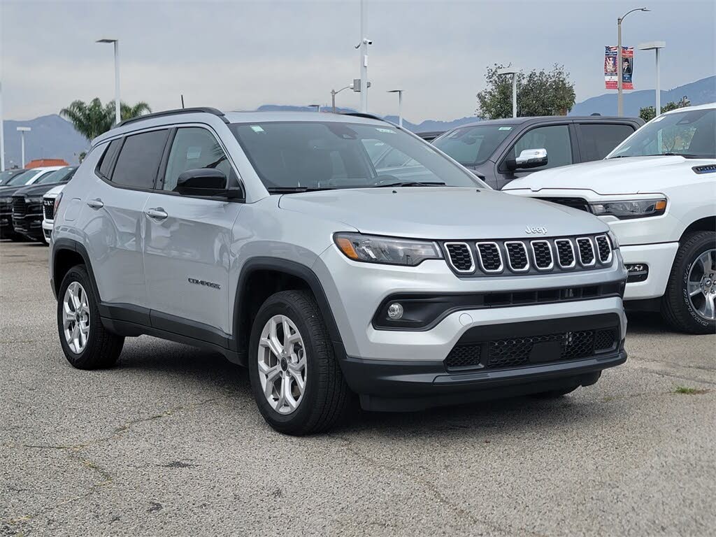 2025 Jeep Compass Latitude 4WD