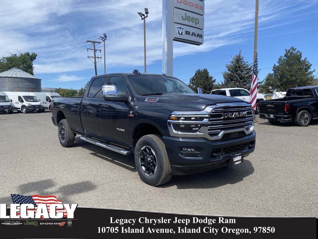 2025 RAM 2500 Laramie Crew Cab LB 4WD