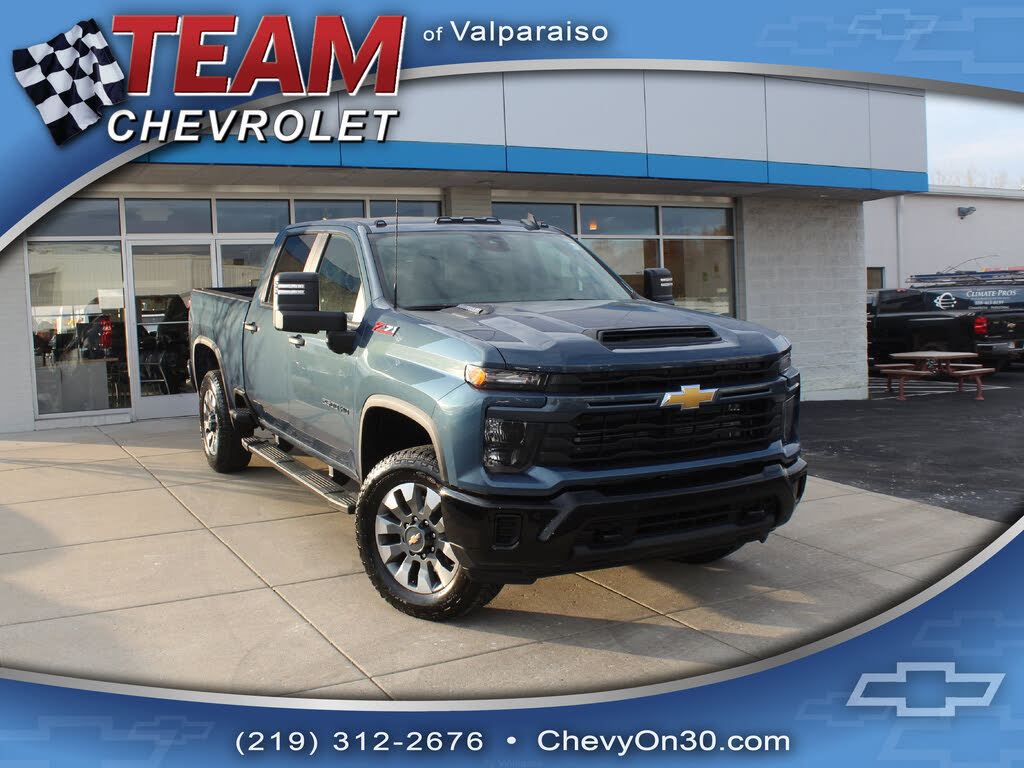 2026 Chevrolet Silverado 2500HD Custom Crew Cab 4WD