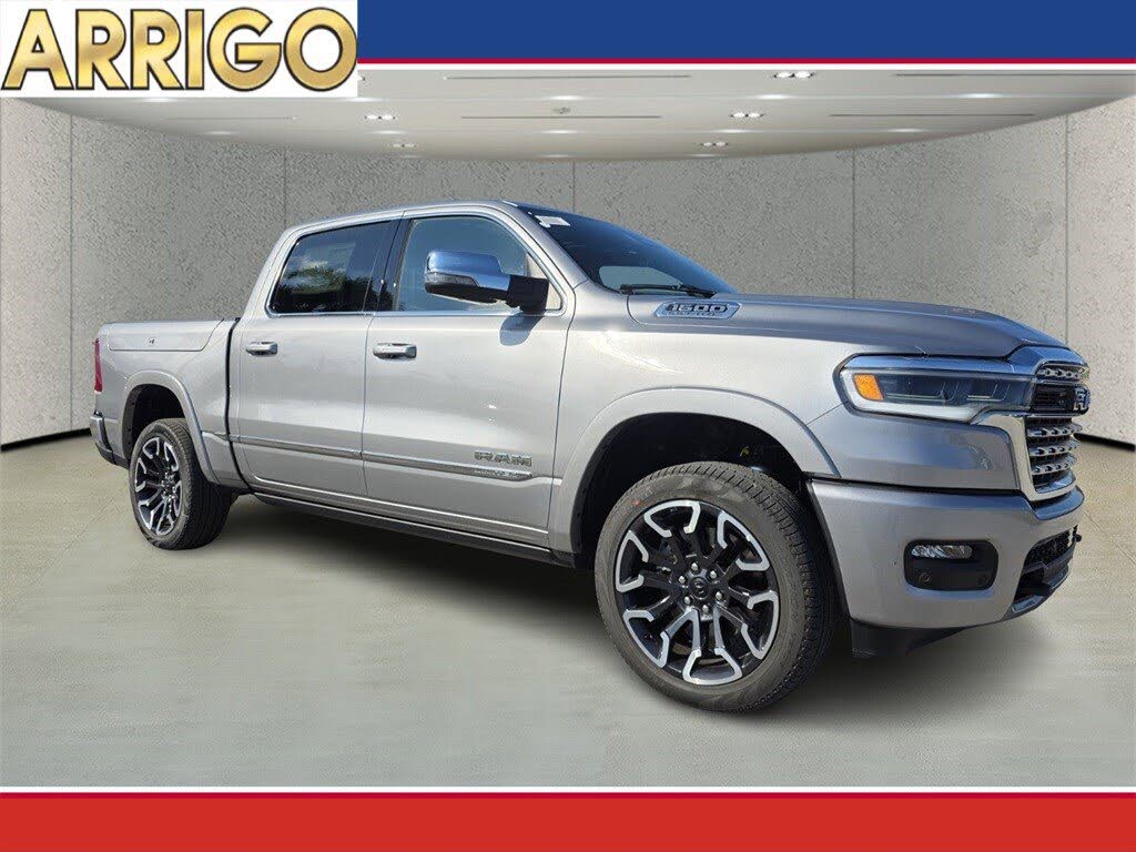 2025 RAM 1500 Limited Crew Cab 4WD