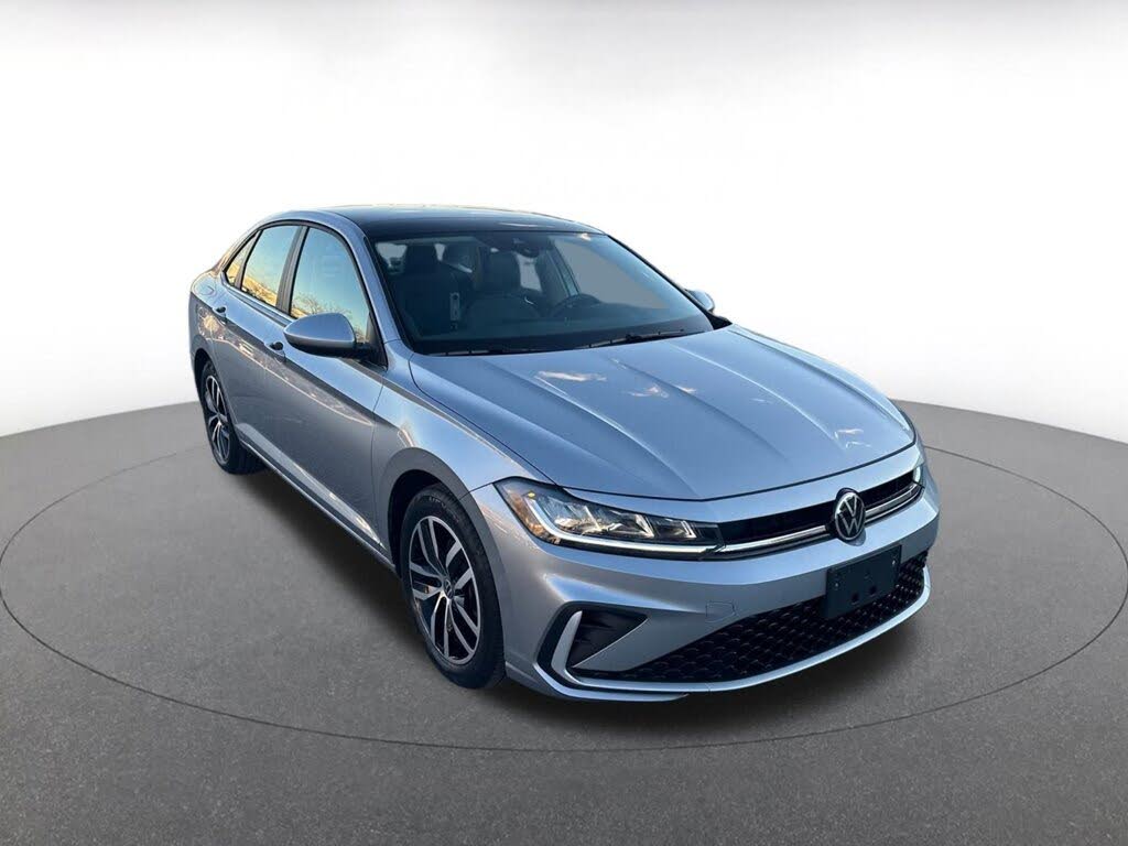 2025 Volkswagen Jetta SE FWD