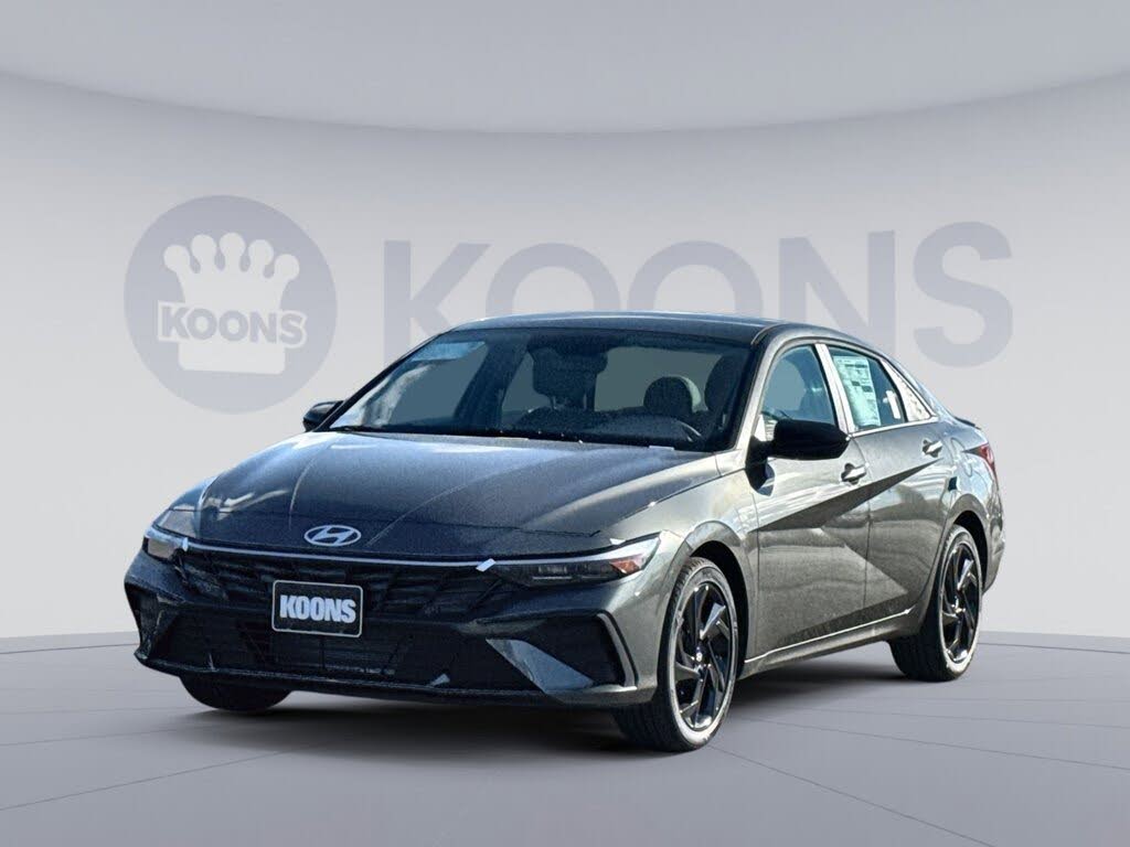 2026 Hyundai Elantra SEL Sport FWD