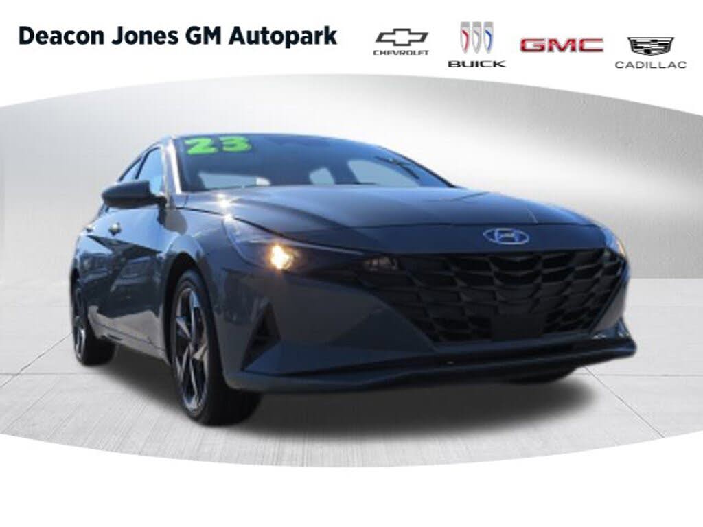 2023 Hyundai Elantra SEL FWD