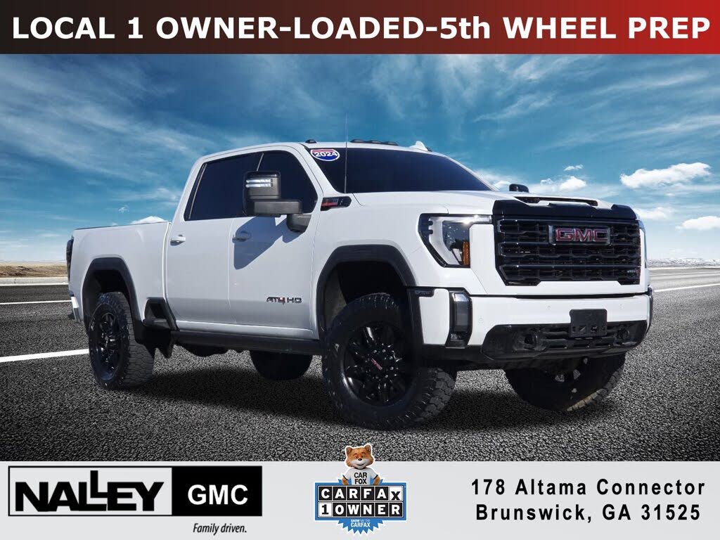 2024 GMC Sierra 3500HD AT4 Crew Cab 4WD