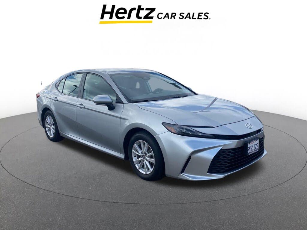2025 Toyota Camry LE FWD
