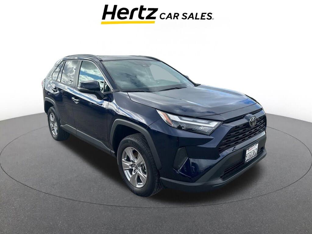 2025 Toyota RAV4 XLE AWD