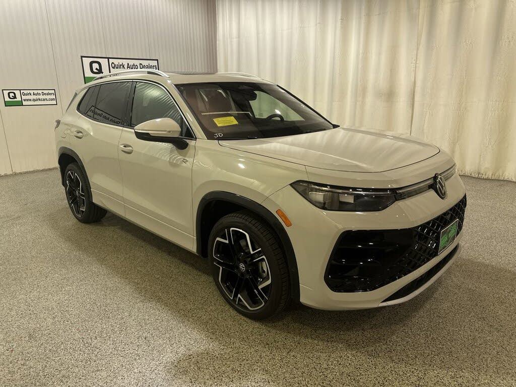 2026 Volkswagen Tiguan SEL R-Line Turbo 4Motion