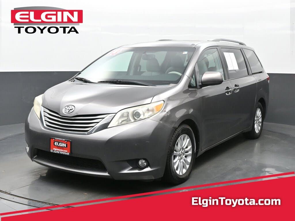 2013 Toyota Sienna XLE 7-Passenger