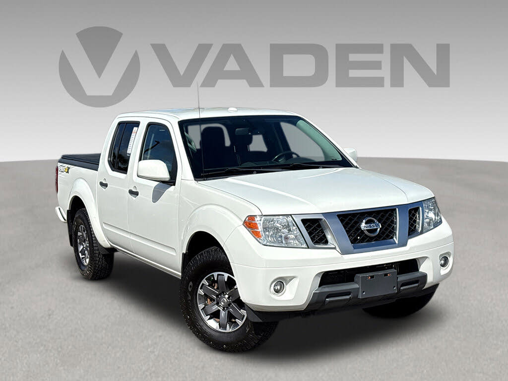 2018 Nissan Frontier PRO-4X Crew Cab 4WD