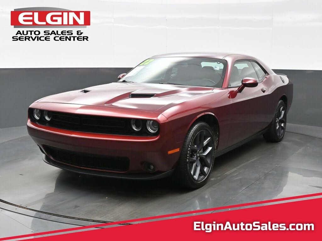 2022 Dodge Challenger SXT RWD