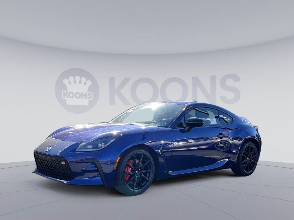 2025 Toyota GR86 Premium RWD