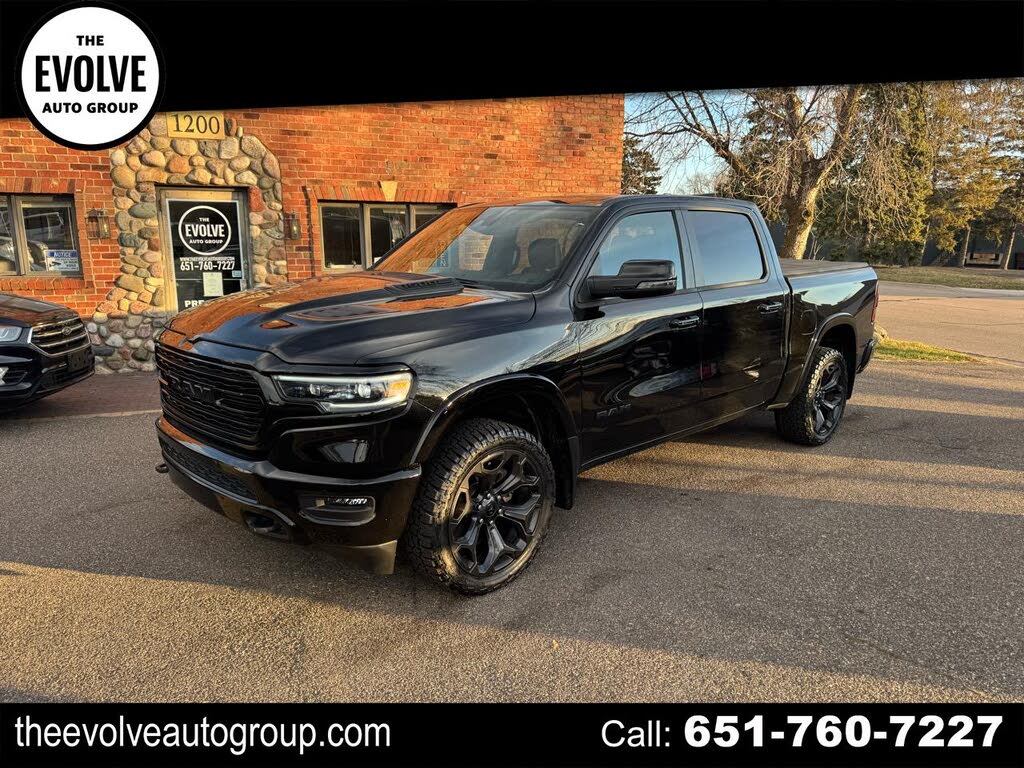 2024 RAM 1500 Limited Crew Cab 4WD