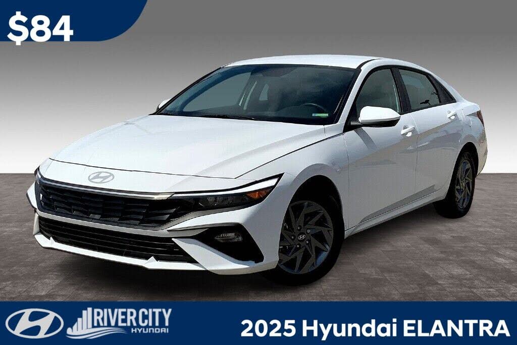 2025 Hyundai Elantra Preferred FWD