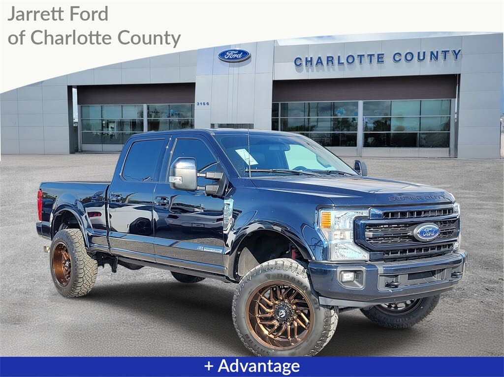 2022 Ford F-250 Super Duty Lariat Crew Cab 4WD