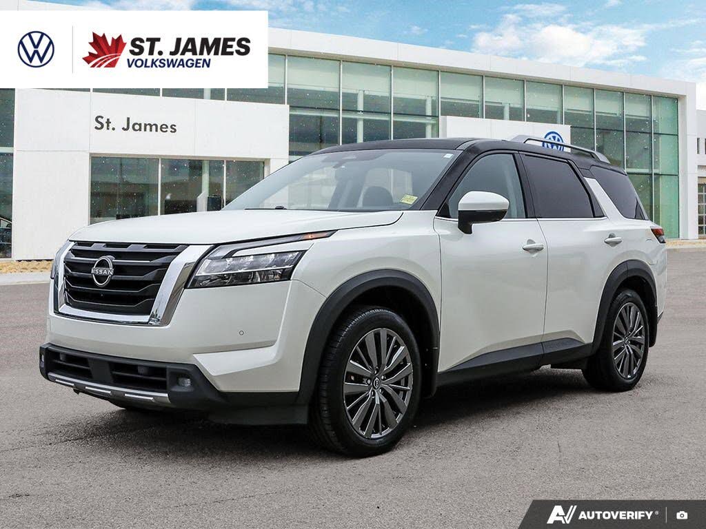 2022 Nissan Pathfinder SL 4WD