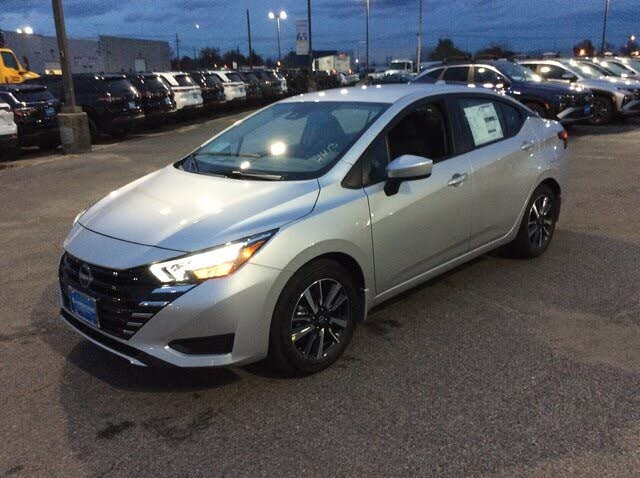 2025 Nissan Versa SV FWD