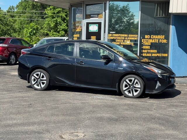 2017 Toyota Prius Two Eco FWD