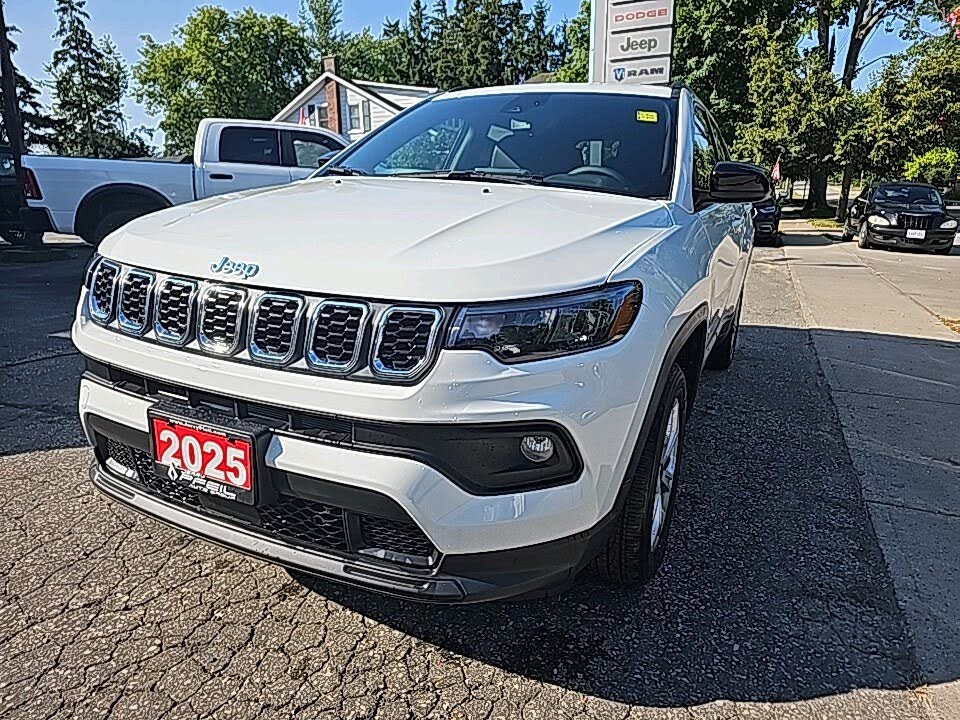 2025 Jeep Compass North 4WD