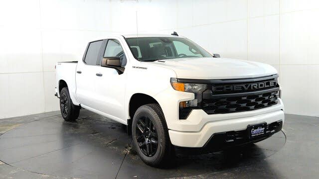2026 Chevrolet Silverado 1500 Custom Crew Cab 4WD