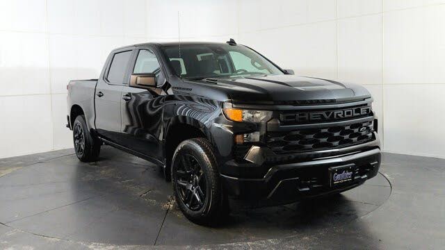 2026 Chevrolet Silverado 1500 Custom Crew Cab 4WD