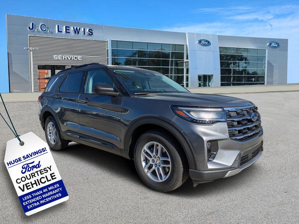 2026 Ford Explorer Active RWD