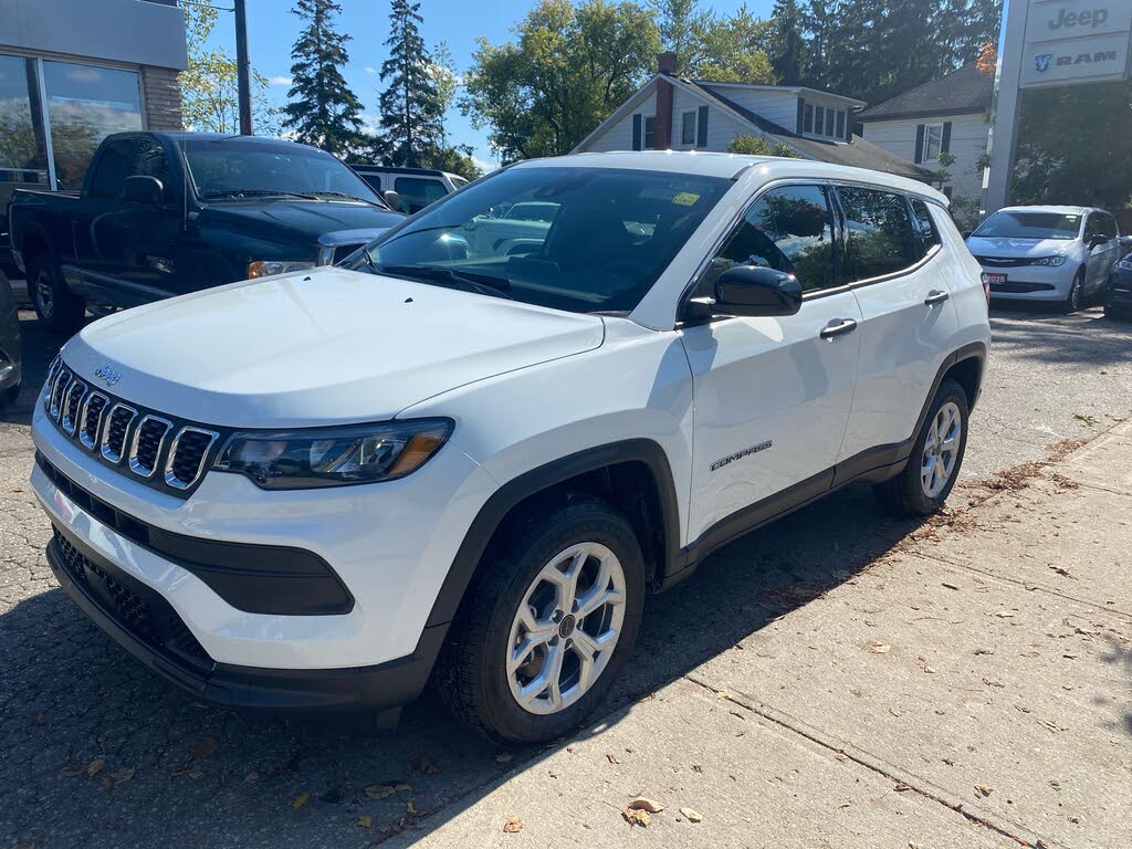2026 Jeep Compass Sport 4WD