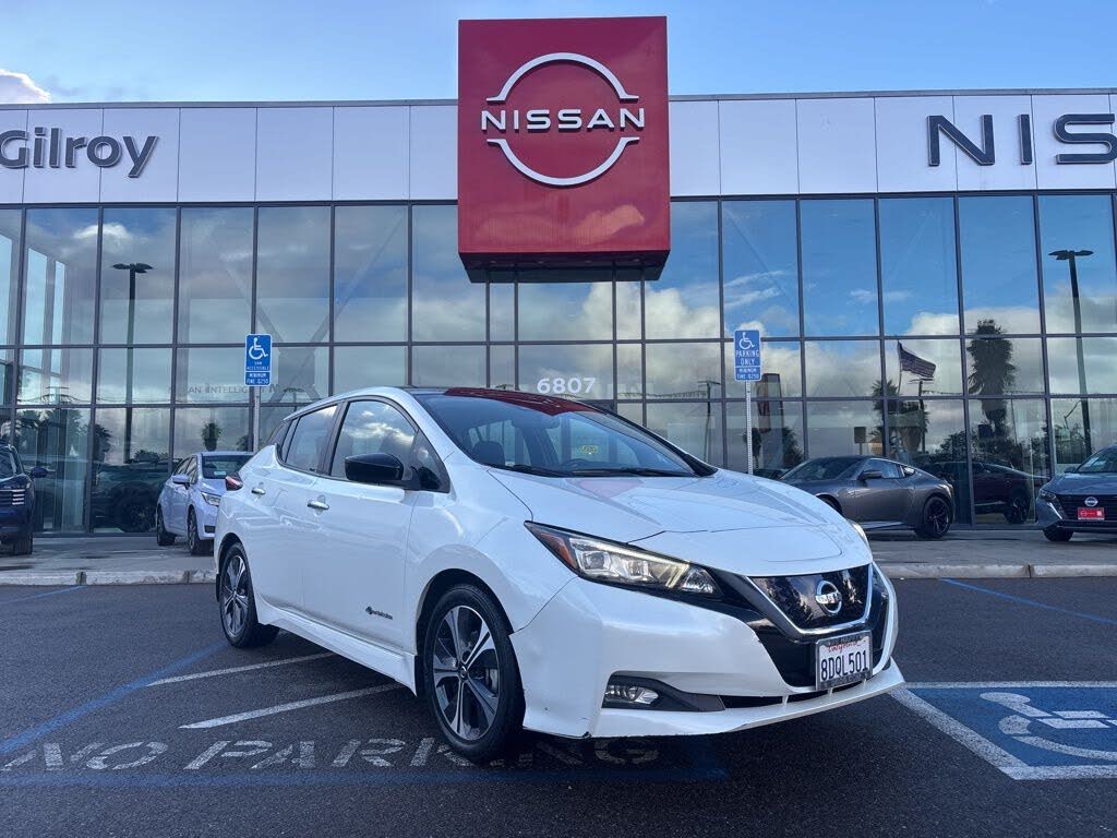 2018 Nissan LEAF SV