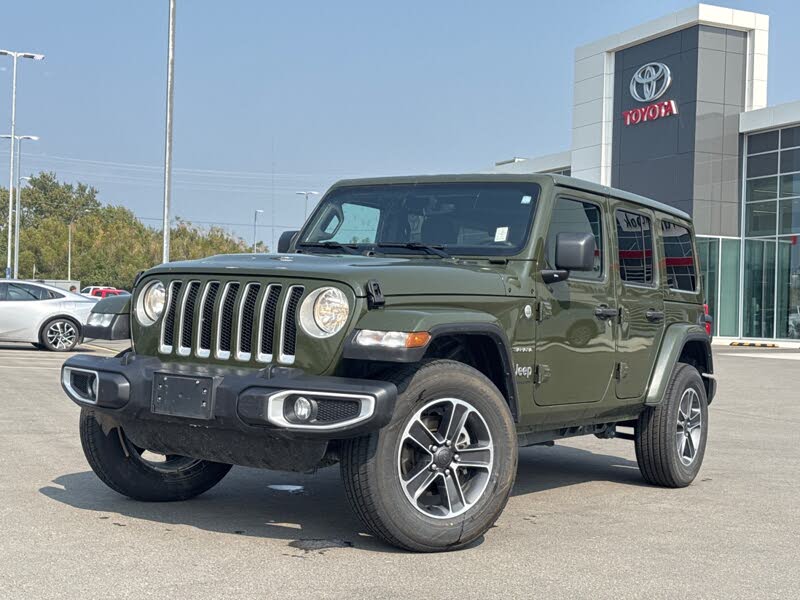 Jeep Wrangler Sahara 4-Door 4WD 2023