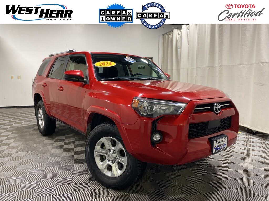 2024 Toyota 4Runner SR5 4WD